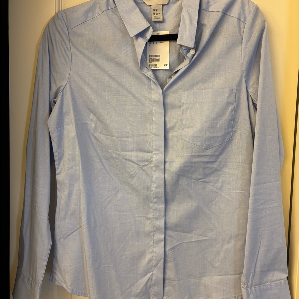 H&M Women's Light Blue Button Down Shirt